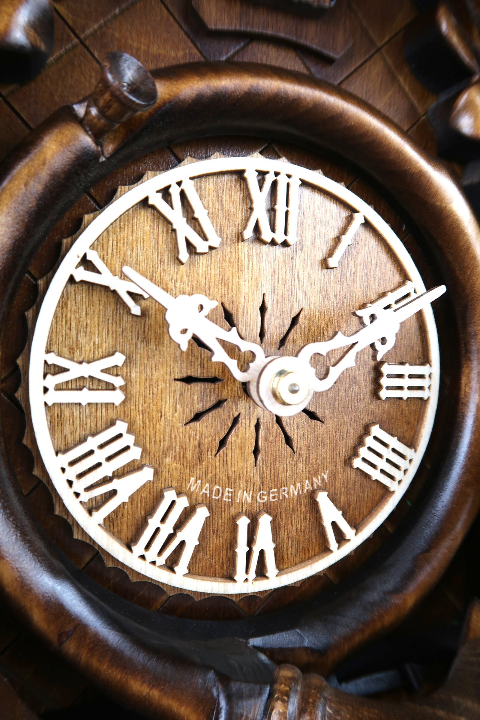 German Cuckoo Clock (8 day mechanical) Australia The German Village